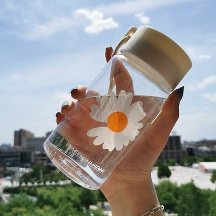 Daisy Motif Hydration Bottle